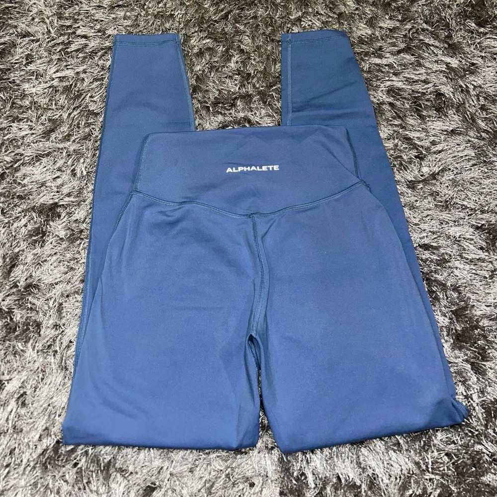 Like New Alphalete Leggings - S